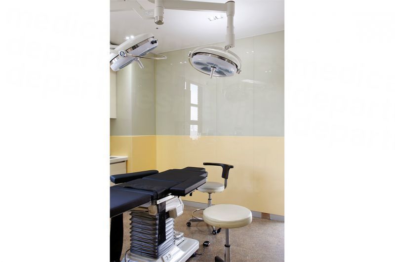 Ruby Plastic Surgery - Surgery room