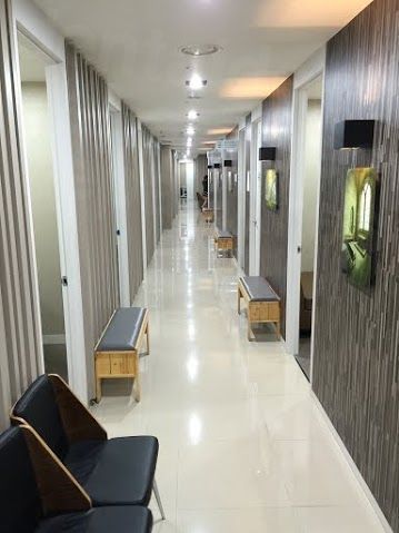 Oracle Clinic (Cheongdam) - The Hallway
