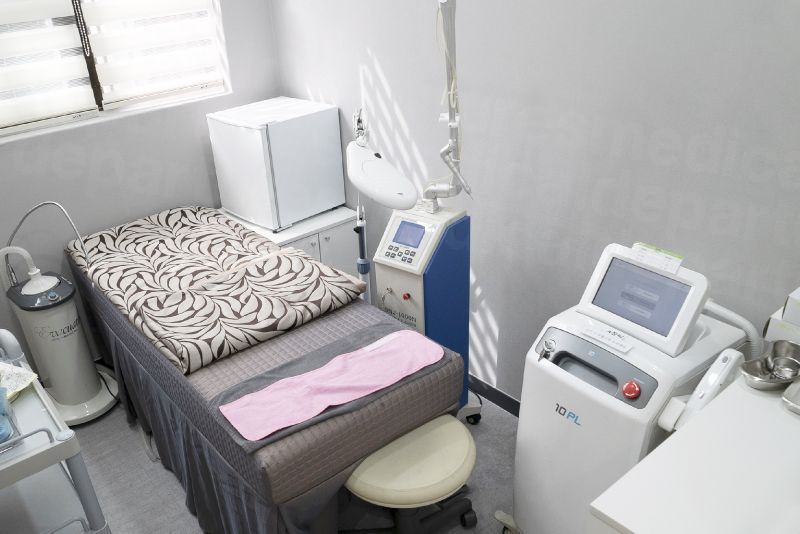 Oracle Clinic (Cheongdam) - Treatment room