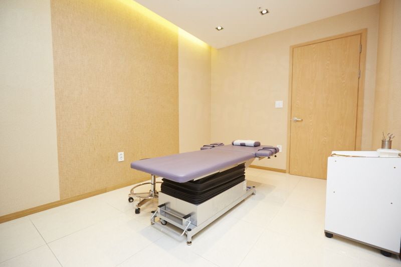 Grace Plastic Surgery - Surgery room