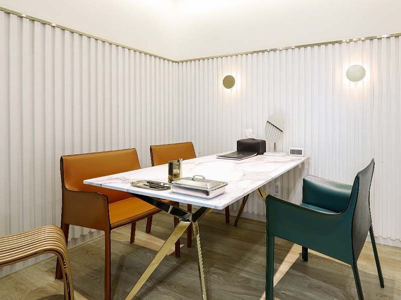FORHAIR Hair Transplant Korea - meeting room