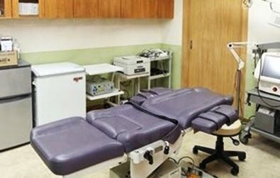 EUREKA DERMATOLOGY - Treatment room
