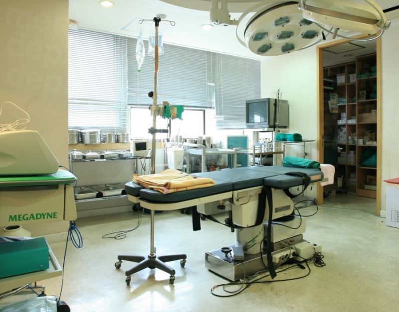 Smile Hair Center - Surgery room