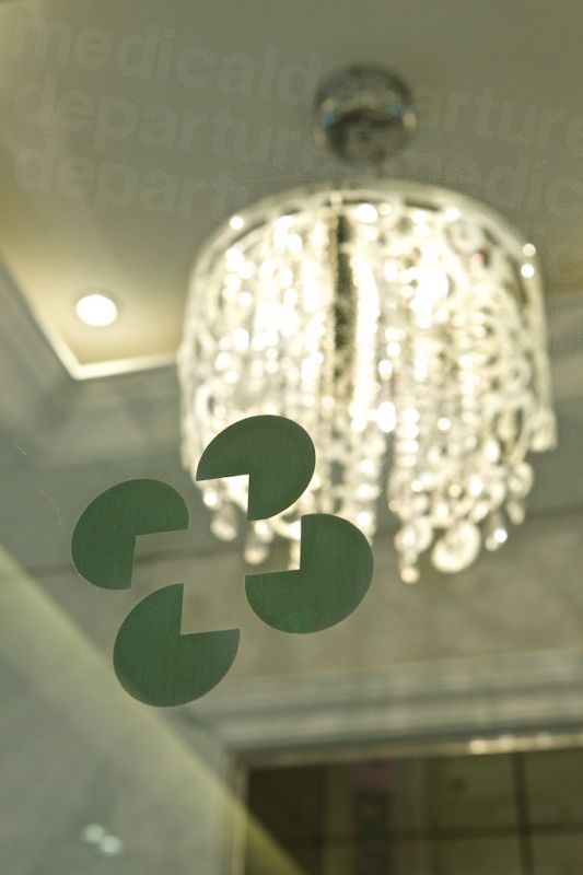 Dr. Kim&s;s Skin Laser &a; Esthetic - Decoration