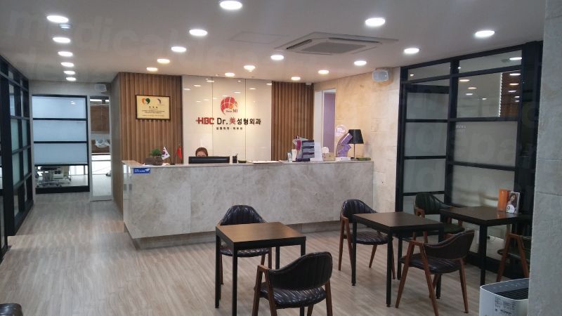 Dr.Mi Plastic Surgery Apgujeong - Lobby