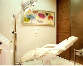 Starline Plastic Surgery - Treatment room