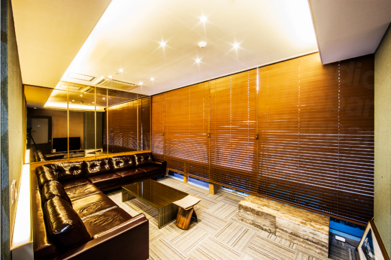 The Gold Plastic Surgery -  Waiting area