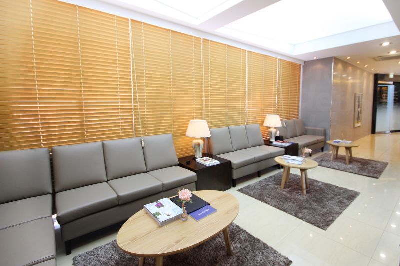 Deesee Dermatology - Waiting area