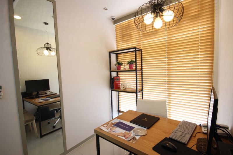 Deesee Dermatology -  Consultation room