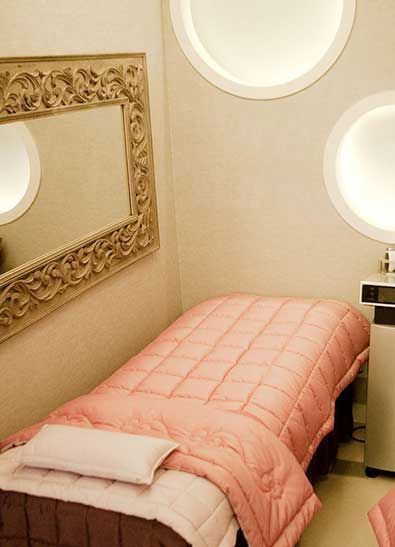 Star M Plastic Surgery - Patint room