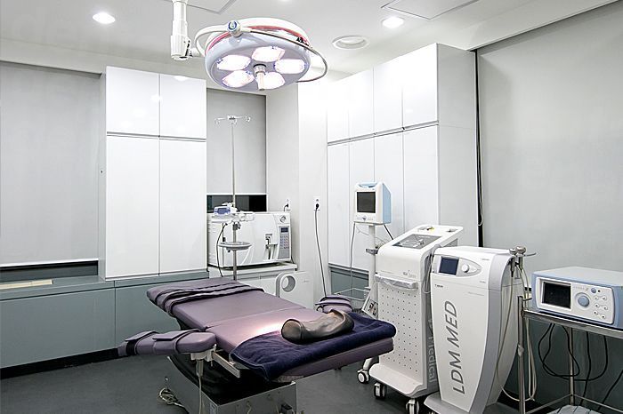 Dimare Clinic - Surgery room