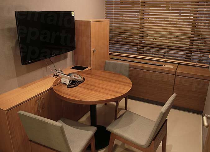Apex Plastic Surgery - Consultation room