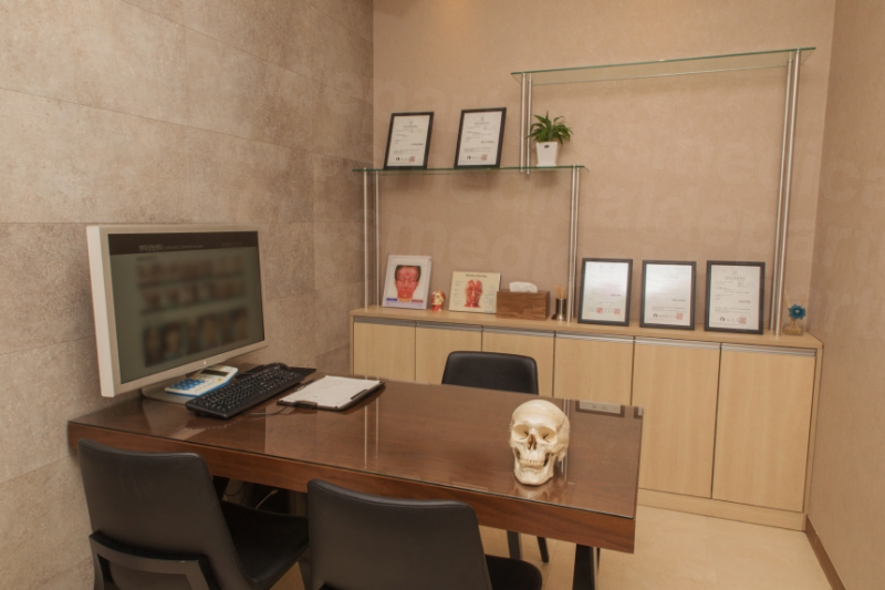 Namu Beauticare Center - Consultation room