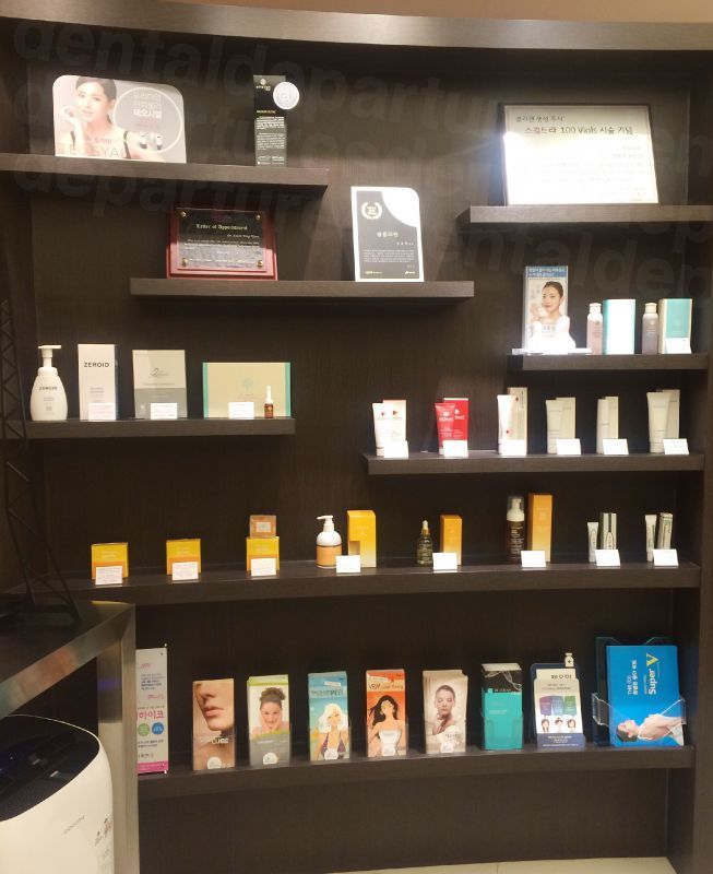 Bloom Clinic - The Products