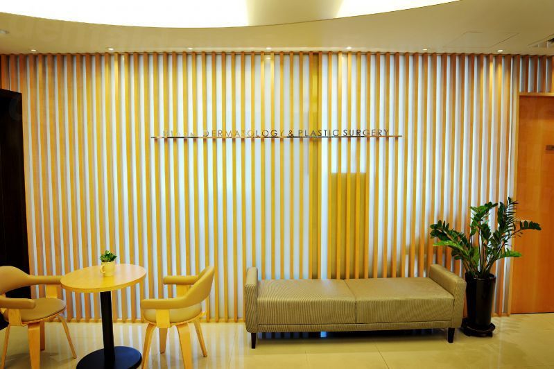 Bloom Clinic - Waiting area