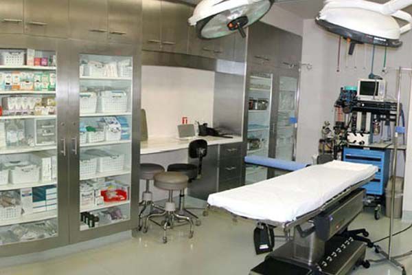 Beauty Line 4 You Medical Clinic - Surgery room
