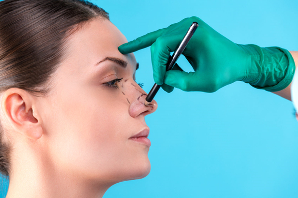 How is UcanB Plastic Surgery for Rhinoplasty?